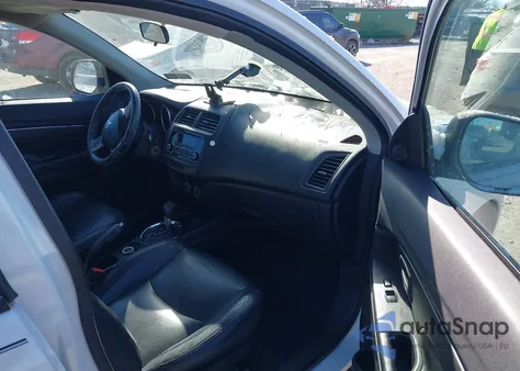 2015 Mitsubishi Outlander Sport Es from USA, damaged, VIN 4A4AR3AW3FE043072